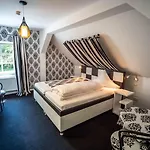 Hotell Domaene Am 3*