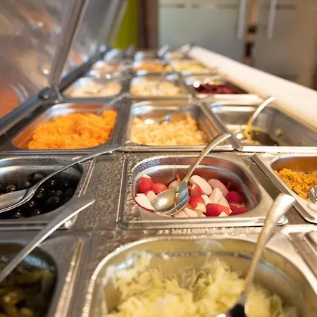 多明酒店 西梅尔恩